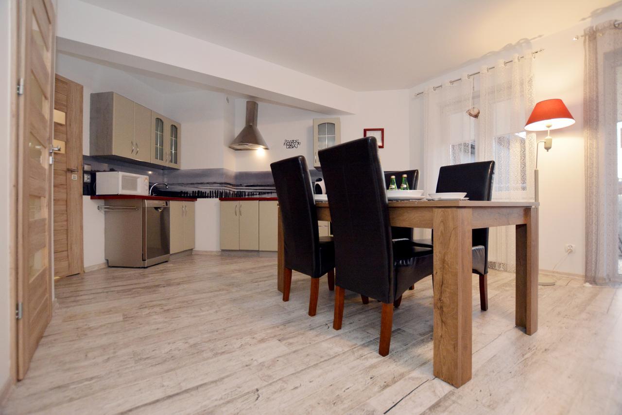 Apartament Przy Latarni Morskiej كولوبرزيغ المظهر الخارجي الصورة