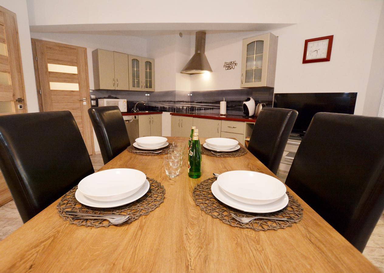 Apartament Przy Latarni Morskiej كولوبرزيغ المظهر الخارجي الصورة