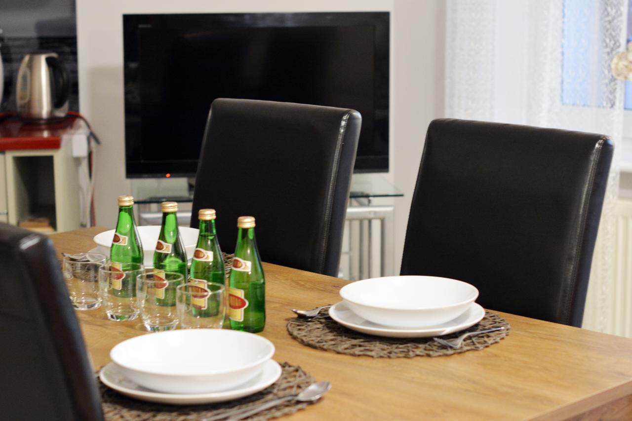Apartament Przy Latarni Morskiej كولوبرزيغ المظهر الخارجي الصورة