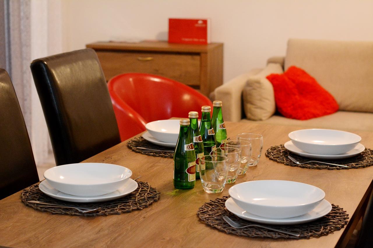 Apartament Przy Latarni Morskiej كولوبرزيغ المظهر الخارجي الصورة